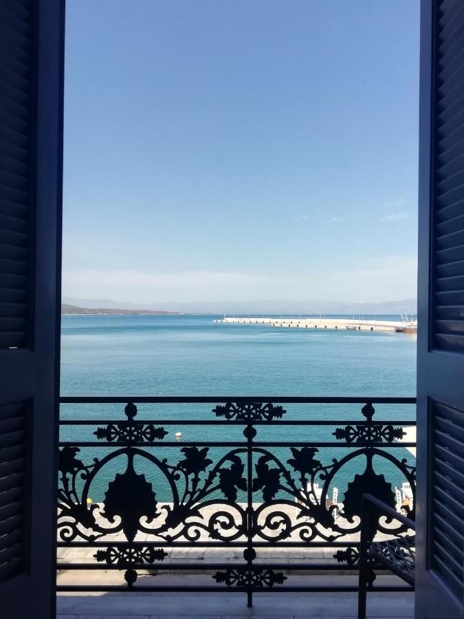 Leonidas Hotel Gythio Buitenkant foto